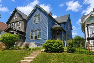 1028 S 32nd St, Milwaukee, WI 53215 - Photo 3