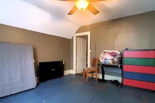 1028 S 32nd St, Milwaukee, WI 53215 - Photo 41