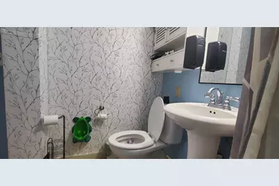 1028 S 32nd St, Milwaukee, WI 53215 - Photo 45