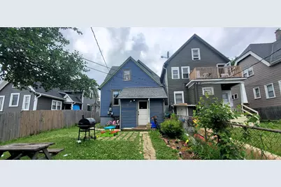 1028 S 32nd St, Milwaukee, WI 53215 - Photo 7