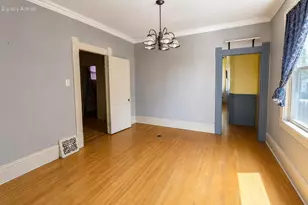 1028 S 32nd St, Milwaukee, WI 53215 - Photo 27