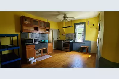 1028 S 32nd St, Milwaukee, WI 53215 - Photo 37