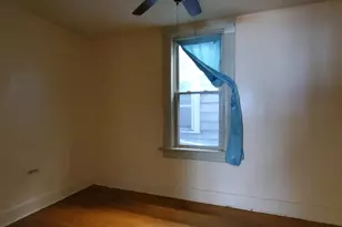 1028 S 32nd St, Milwaukee, WI 53215 - Photo 39