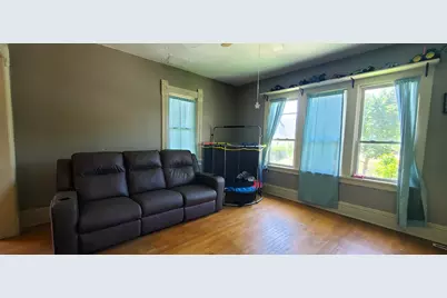 1028 S 32nd St, Milwaukee, WI 53215 - Photo 29