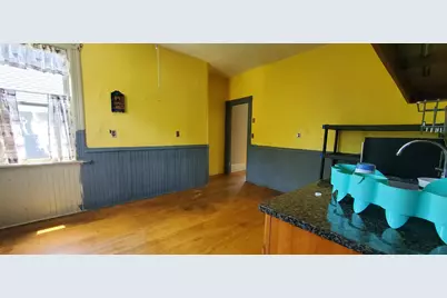 1028 S 32nd St, Milwaukee, WI 53215 - Photo 35