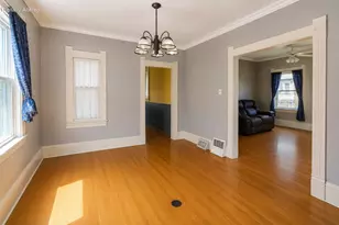1028 S 32nd St, Milwaukee, WI 53215 - Photo 33