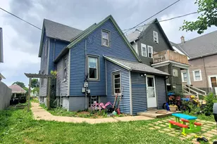 1028 S 32nd St, Milwaukee, WI 53215 - Photo 5