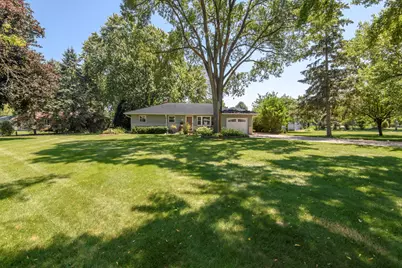 W155N5414  Balsam Dr, Menomonee Falls, WI 53051 - Photo 31