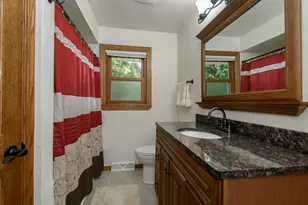 W155N5414 Balsam Dr, Menomonee Falls, WI 53051 - Photo 21