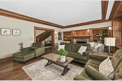 2928 E Kenwood Blvd, Milwaukee, WI 53211 - Photo 25