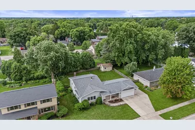 2430  Ruger Ave, Janesville, WI 53545 - Photo 3