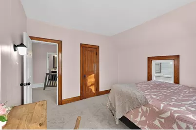 1238 N 33rd St, Milwaukee, WI 53208 - Photo 13