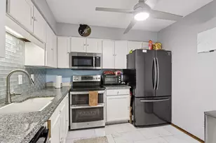 3759 N 88th St, Milwaukee, WI 53222 - Photo 9