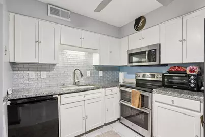 3759 N 88th St #106, Milwaukee, WI 53222 - Photo 11