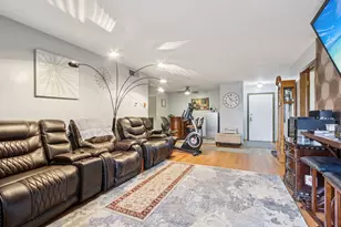 3759 N 88th St, Milwaukee, WI 53222 - Photo 5