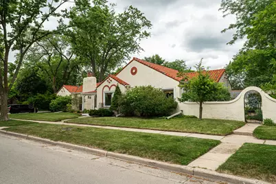 130 W Birch Ave, Whitefish Bay, WI 53217 - Photo 3