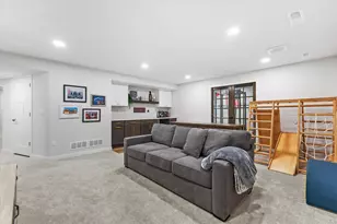 35174 Winnebago Ct, Summit, WI 53066 - Photo 25