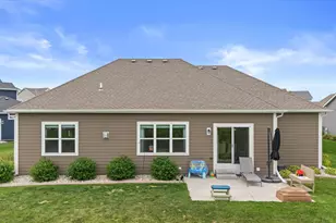 35174 Winnebago Ct, Summit, WI 53066 - Photo 33