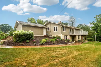 1538 N Pine St, Grafton, WI 53024 - Photo 3