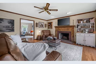 3000 W Highland Rd, Mequon, WI 53092 - Photo 15