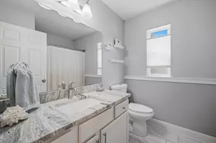 390 Garrison Dr, Lake Geneva, WI 53147 - Photo 11