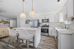390 Garrison Dr, Lake Geneva, WI 53147 - Photo 7