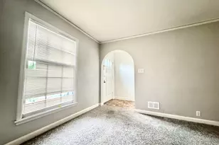 528 N 63rd St, Wauwatosa, WI 53213 - Photo 7