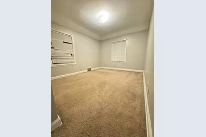528 N 63rd St, Wauwatosa, WI 53213 - Photo 27