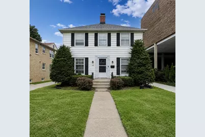 528 N 63rd St, Wauwatosa, WI 53213 - Photo 1