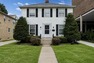 528 N 63rd St, Wauwatosa, WI 53213 - Photo 1
