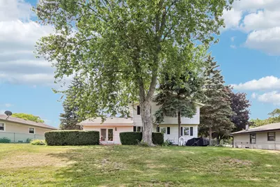 7648 S Pine Ave, Oak Creek, WI 53154 - Photo 35
