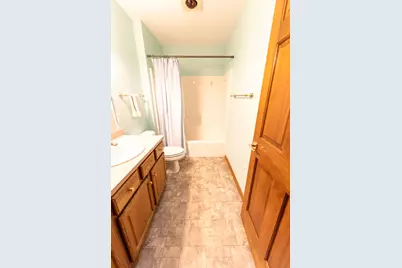 W173N7930  Bluejay Ct, Menomonee Falls, WI 53051 - Photo 17