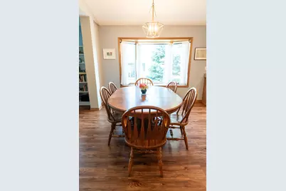 W173N7930  Bluejay Ct, Menomonee Falls, WI 53051 - Photo 9