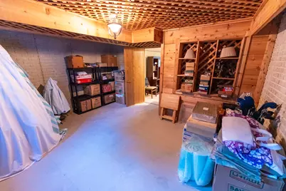 W173N7930  Bluejay Ct, Menomonee Falls, WI 53051 - Photo 27