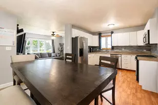 1762 21st Ave, Kenosha, WI 53140 - Photo 3