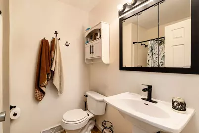 1762  21st Ave, Kenosha, WI 53140 - Photo 7