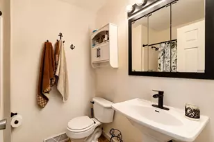 1762 21st Ave, Kenosha, WI 53140 - Photo 7