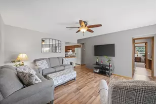 920 Cedar Ct, Port Washington, WI 53074 - Photo 11