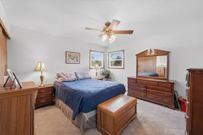 920  Cedar Ct, Port Washington, WI 53074 - Photo 15