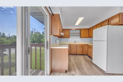 215 S 11 St, Oostburg, WI 53070 - Photo 17