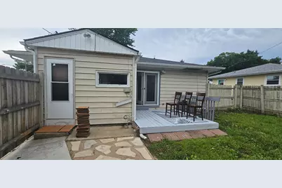 5606  44th Ave, Kenosha, WI 53144 - Photo 3