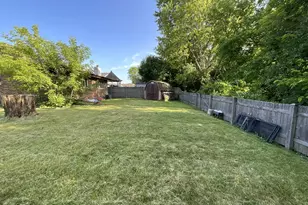 8610 45th Ave, Kenosha, WI 53144 - Photo 11