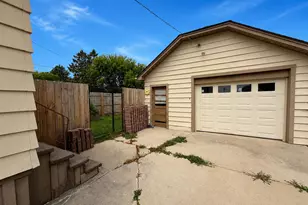 1636 Main Ave, Sheboygan, WI 53083 - Photo 3