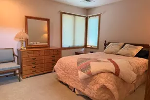 235 N Elm Grove Rd, Brookfield, WI 53005 - Photo 33