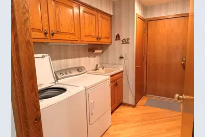 235 N Elm Grove Rd #A, Brookfield, WI 53005 - Photo 17