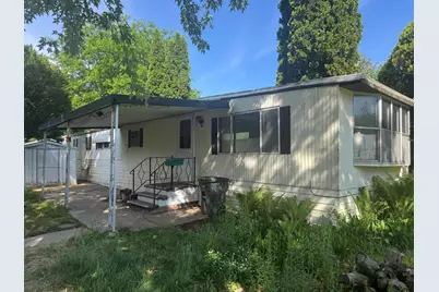 1432  Pleasant St, Lyons, WI 53105 - Photo 3