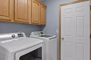 W1923 Fairfield Ln, Sheboygan, WI 53083 - Photo 21