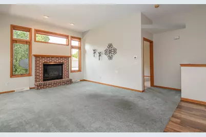 1610 E Kyle Ln #28, Beloit, WI 53511 - Photo 7