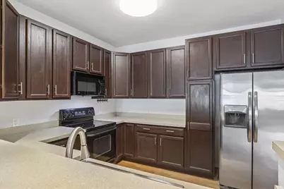 3872 S Lake Dr #110, Saint Francis, WI 53235 - Photo 11
