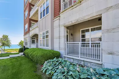 3872 S Lake Dr #110, Saint Francis, WI 53235 - Photo 25